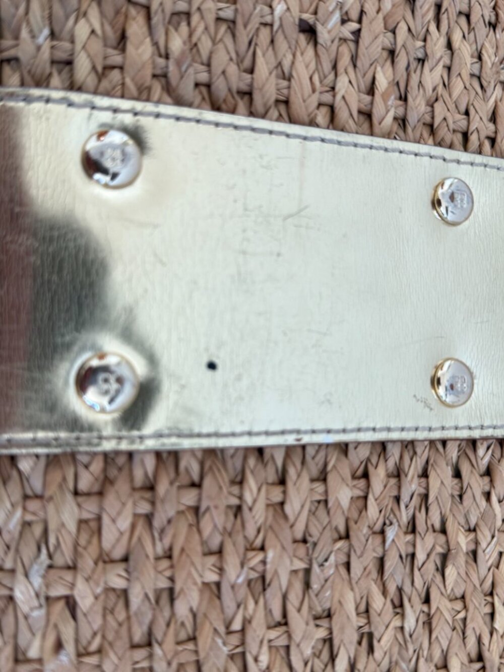 Kate Spade Natural Straw Clutch with Gold Leather Turn-Lock - Picture 6 of 8